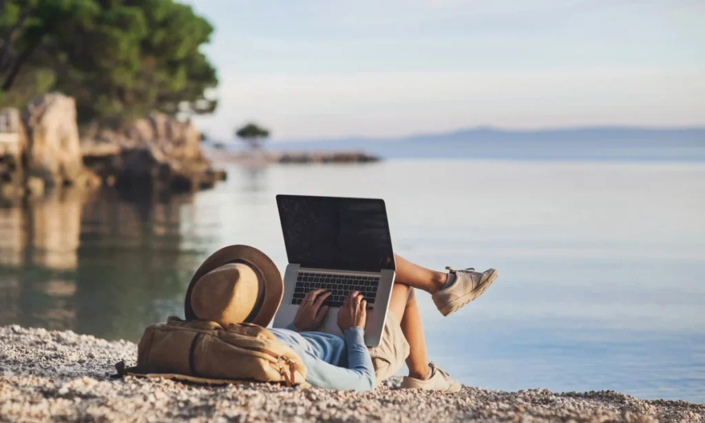 how to work remotely while traveling the world