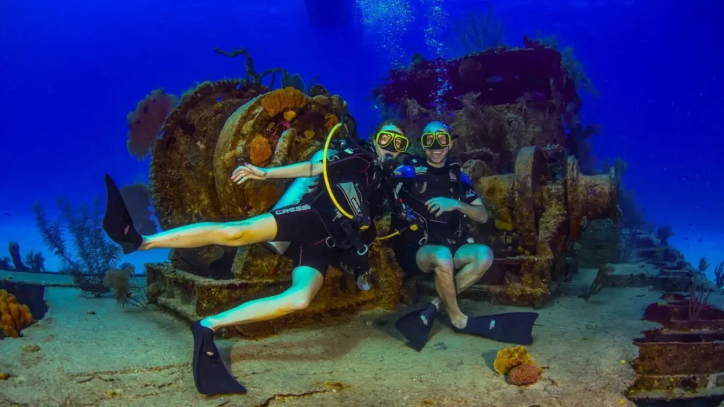 top scuba diving spots for beginners in the Pacific